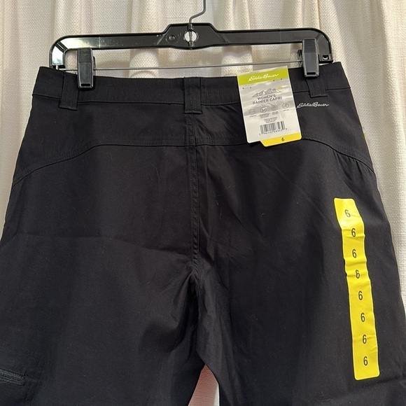 NWT Women’s Eddie Bauer Rainer Black Capri Pants Size 6 - Picture 6 of 7